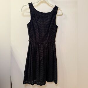 Trina Turk Black Eyelet Sleeveless Fit & Flare Dress Size 0